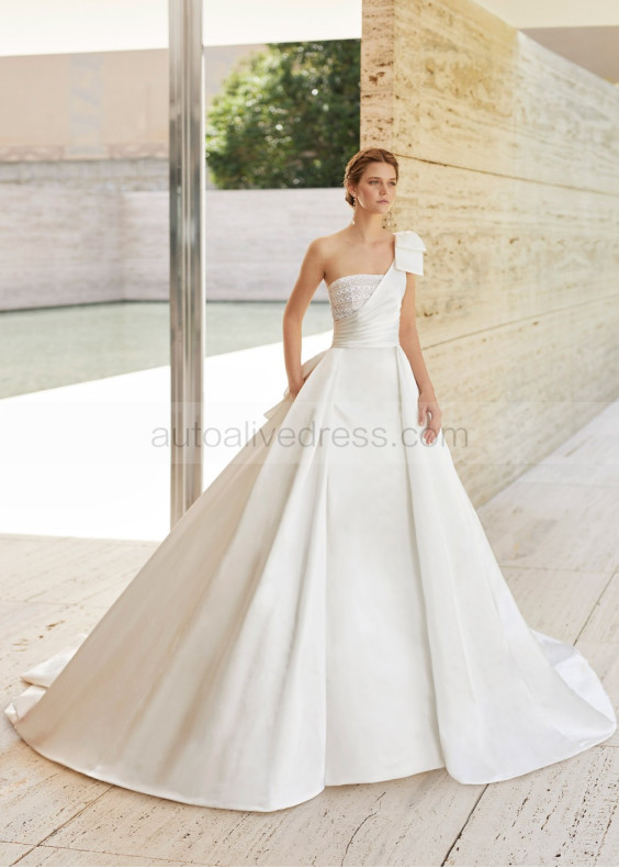 One Shoulder Lace Satin Sexy Wedding Dress With Remoavable Train